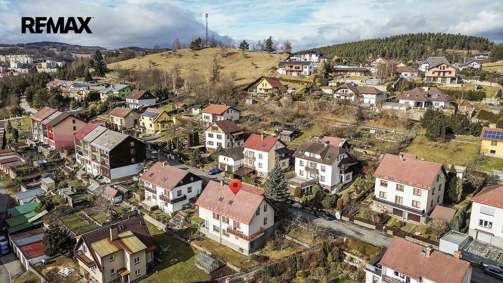Prodej domu 210 m² s pozemkem 142 m²
