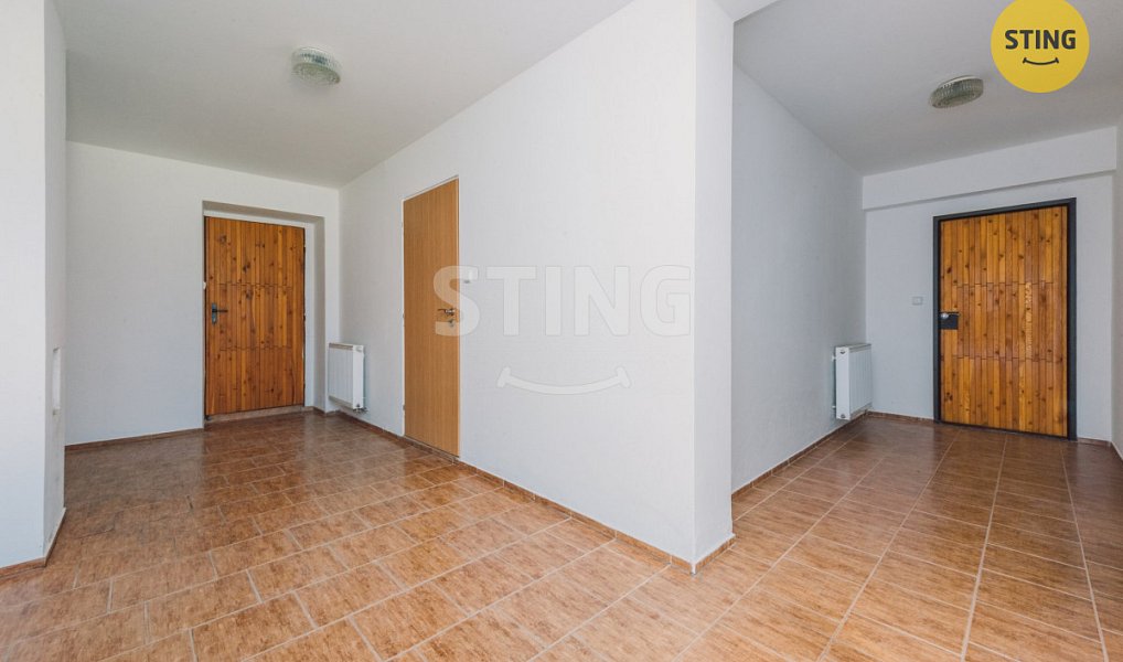 Prodej domu 272 m² s pozemkem 5 189 m², Stará Paka – náhled fotky 8