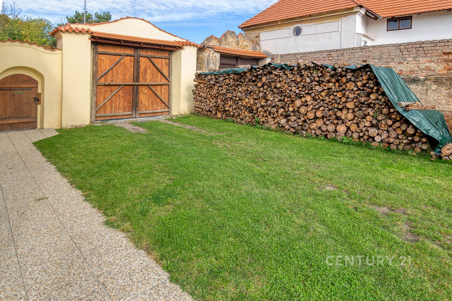 Prodej domu 117 m² s pozemkem 600 m² – další