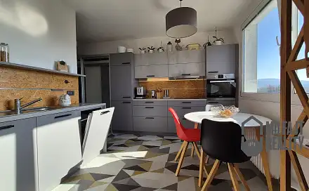 Pronájem bytu 1+1 42 m²
