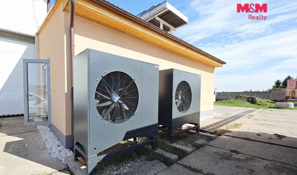 Prodej obchodních prostor 1 381 m², Zbraslavice – náhled fotky 12