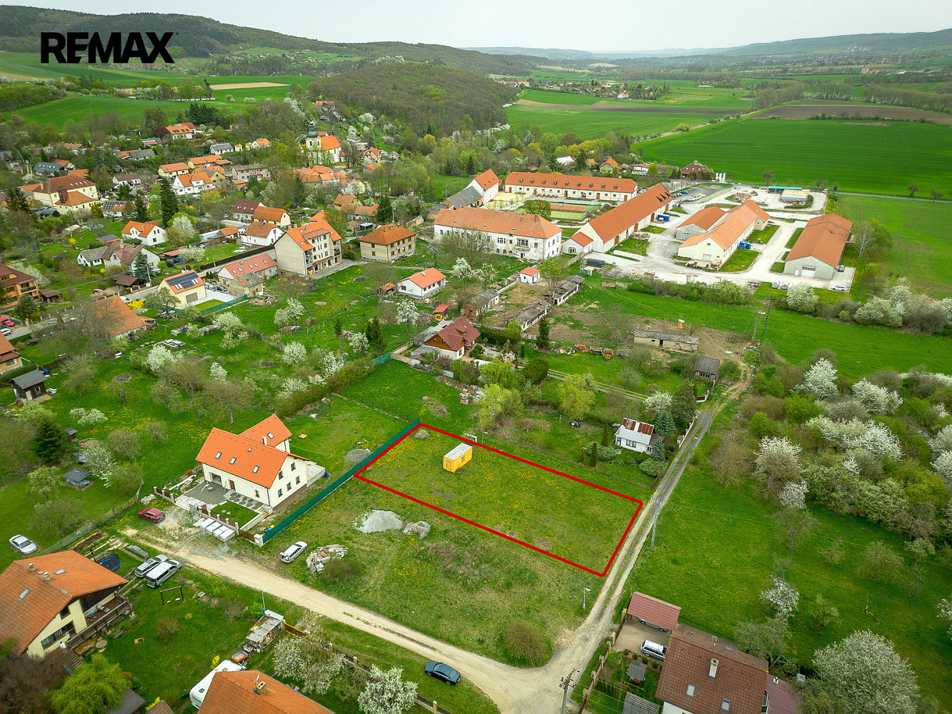 Prodej stavebního pozemku 1 059 m² — photo 4