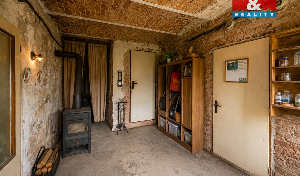 Prodej domu 380 m² s pozemkem 3 133 m², Martínkovice – náhled fotky 16