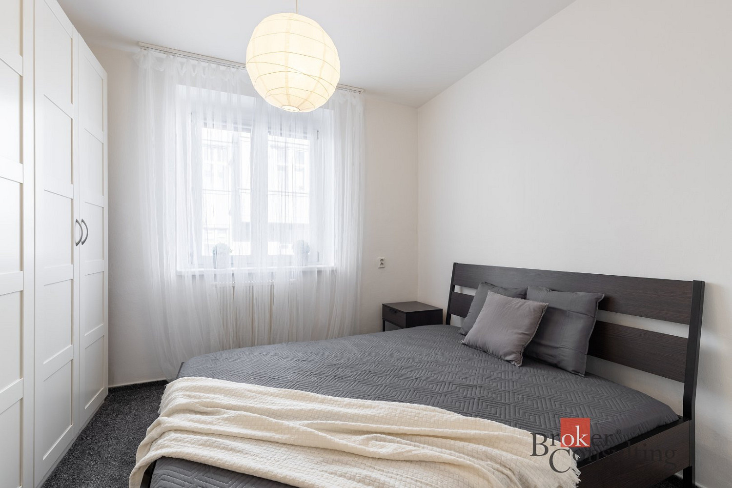 Pronájem bytu 2+kk 39 m² — photo 4