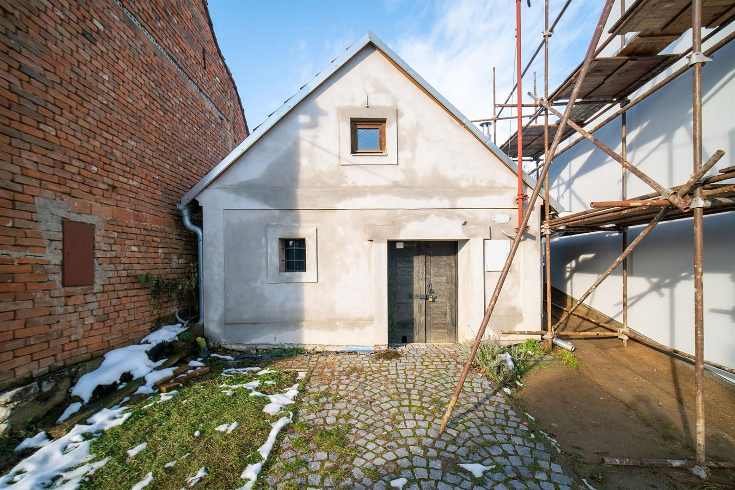 Vinný sklep se zachovalým lisem v dolních bojanovicích — photo 4