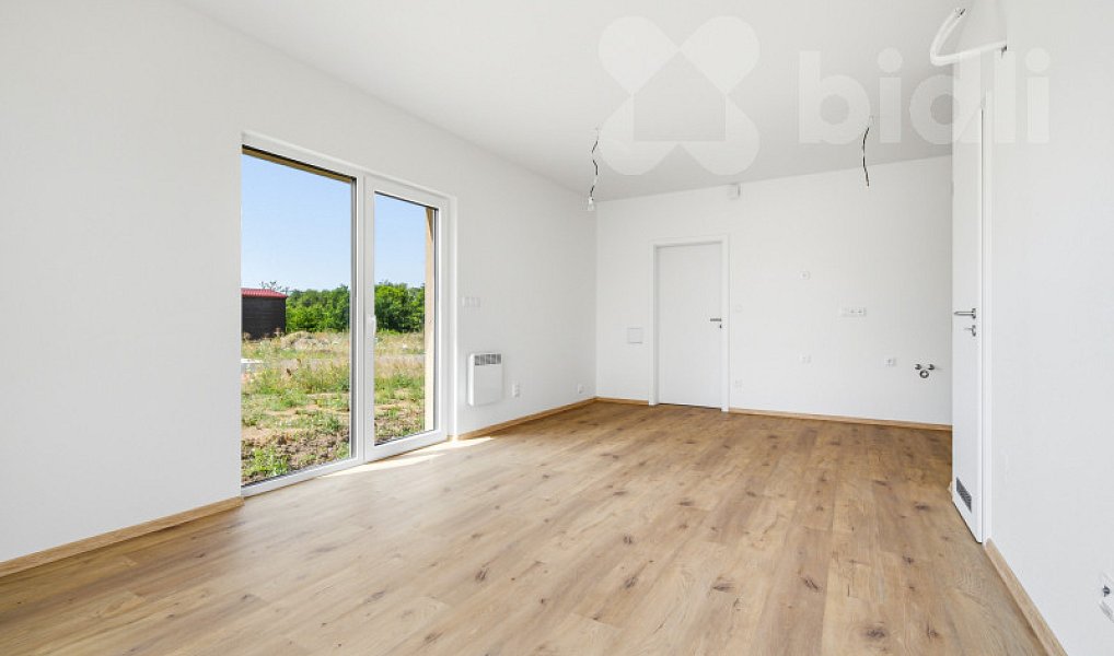 Prodej bytu 3+kk 86 m², Vrskmaň – náhled fotky 4