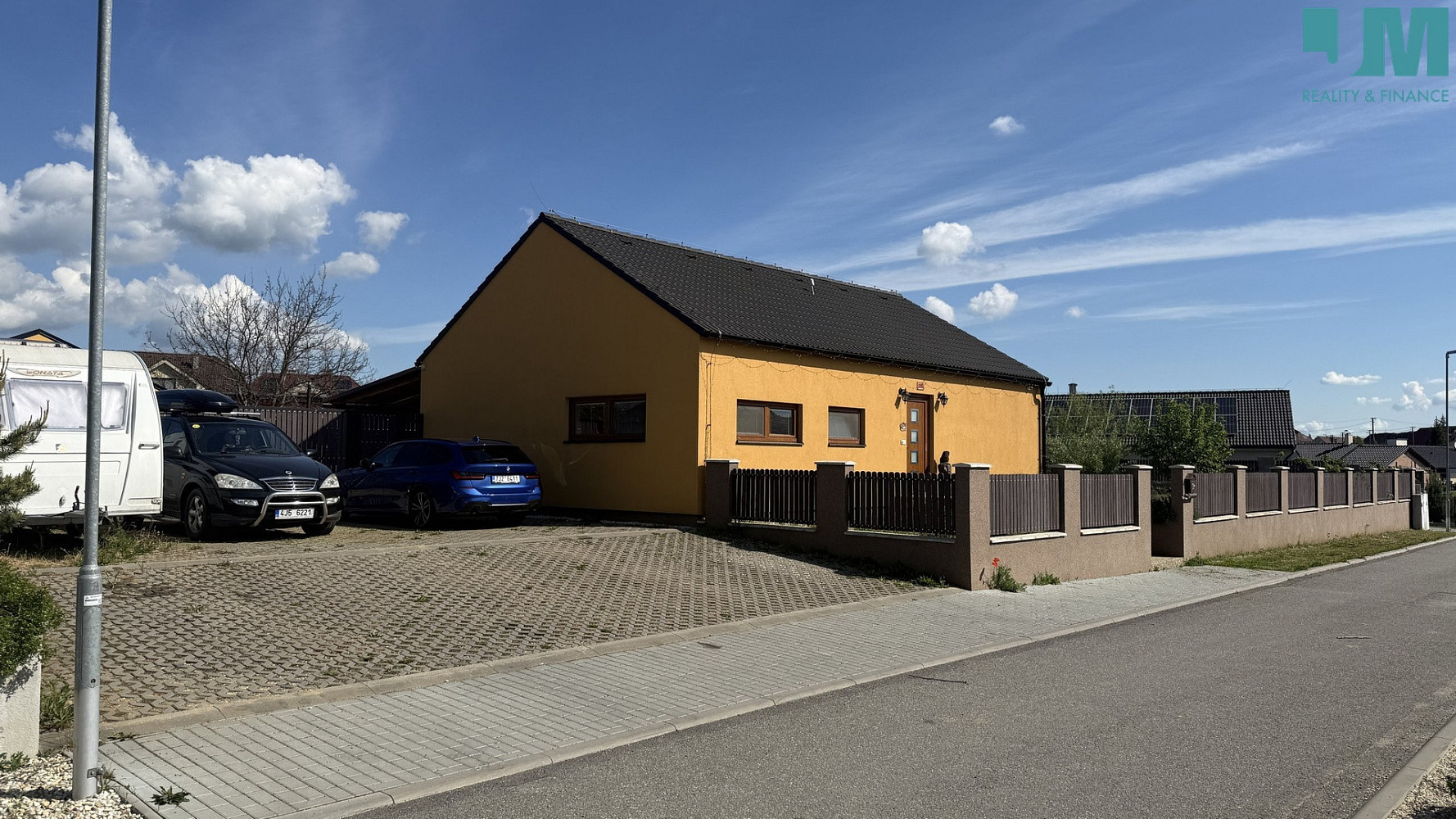 Prodej domu 102 m² s pozemkem 1 015 m²