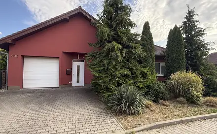 Pronájem domu 140 m² s pozemkem 449 m², Syrovice, okres Brno-venkov