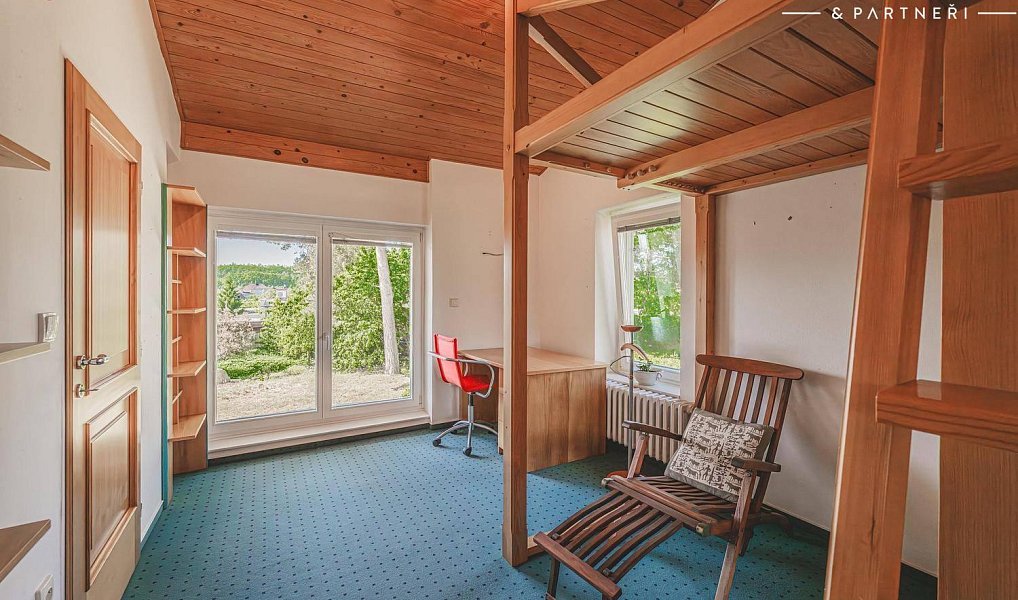 Prodej domu 300 m² s pozemkem 1 176 m², Hradec Králové – náhled fotky 13