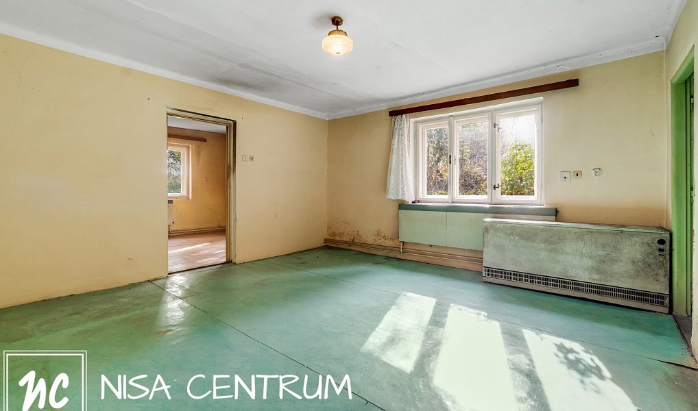 Prodej domu 200 m² s pozemkem 2 650 m², Hlavice – náhled fotky 12