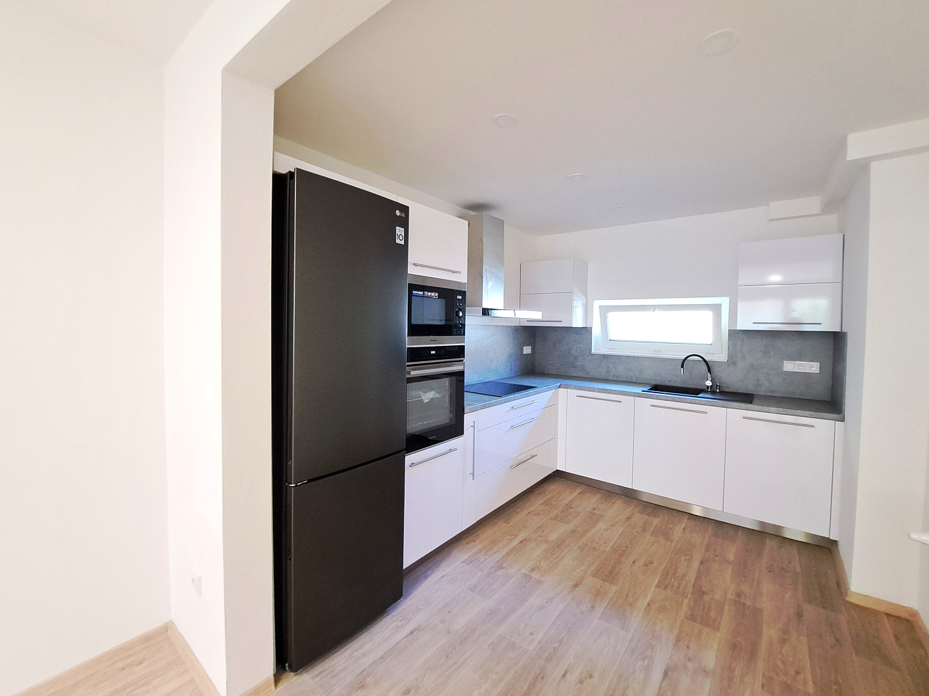 Prodej domu 230 m² s pozemkem 1 280 m² – fotografie 5