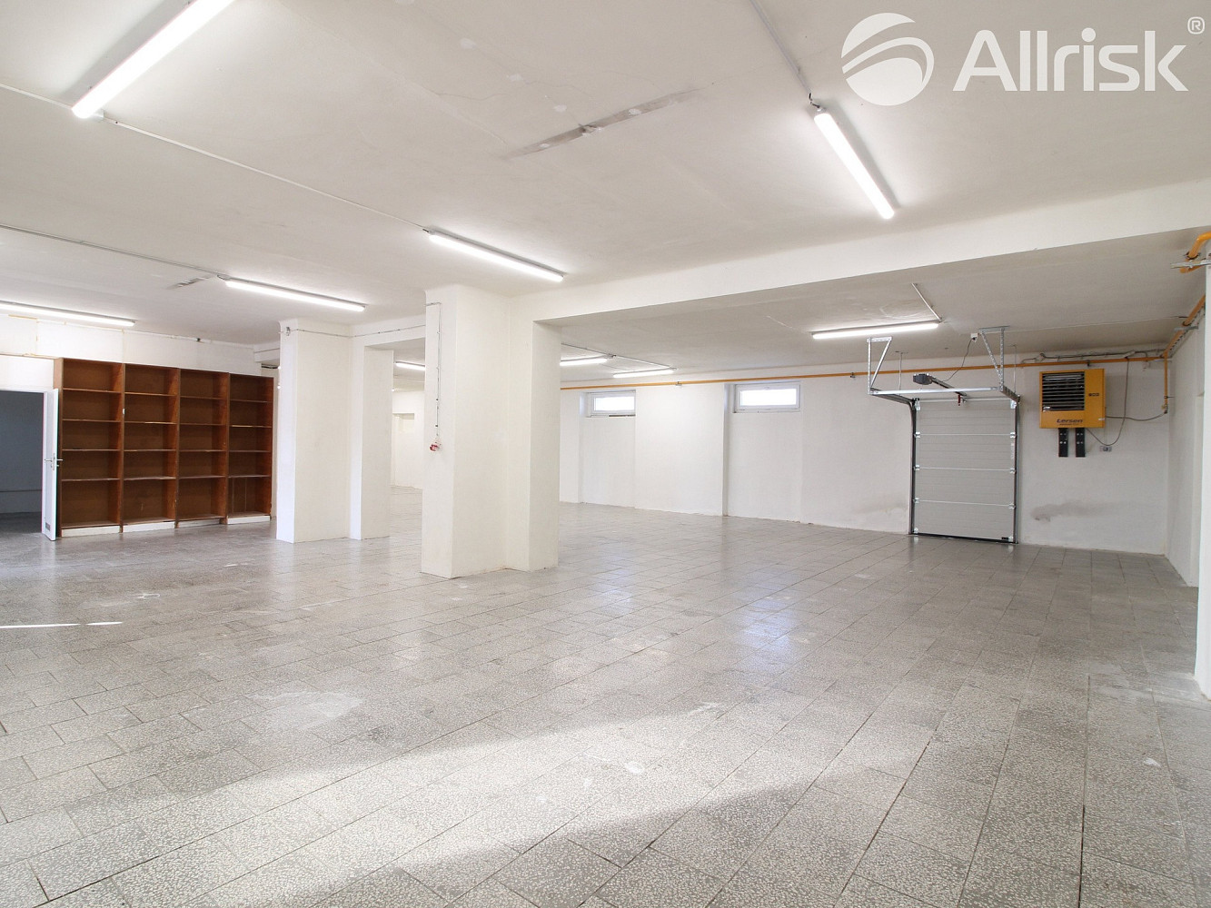 Pronájem skladovacích prostor 276 m² — photo 2