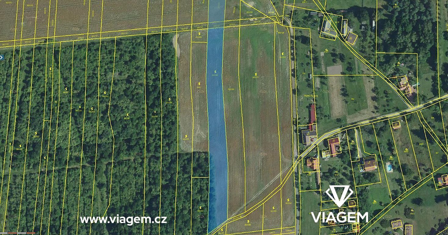 Pole 5 319 m²