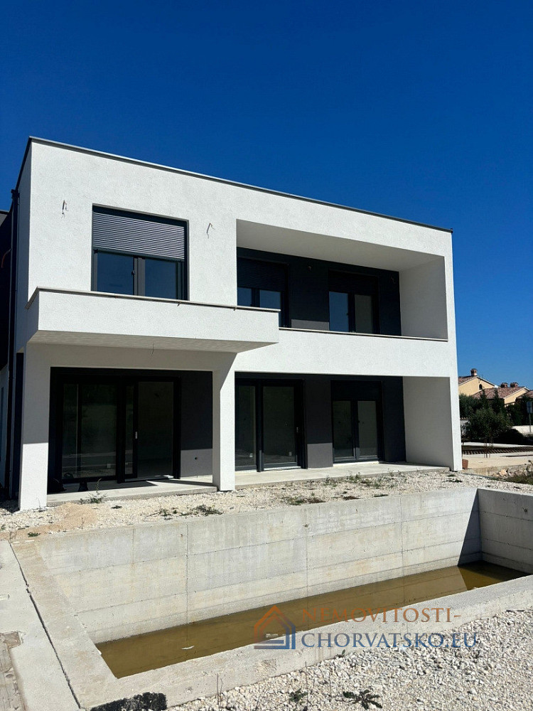 Prodej domu 188 m² s pozemkem 629 m², Labin