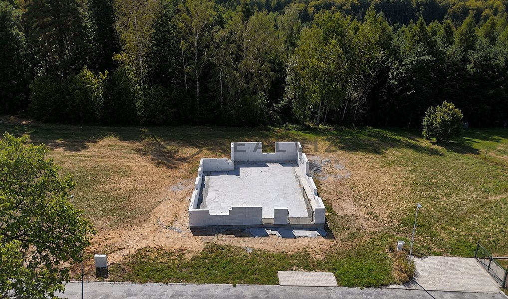 Prodej domu 156 m² s pozemkem 1 014 m², Slavče – náhled fotky 22
