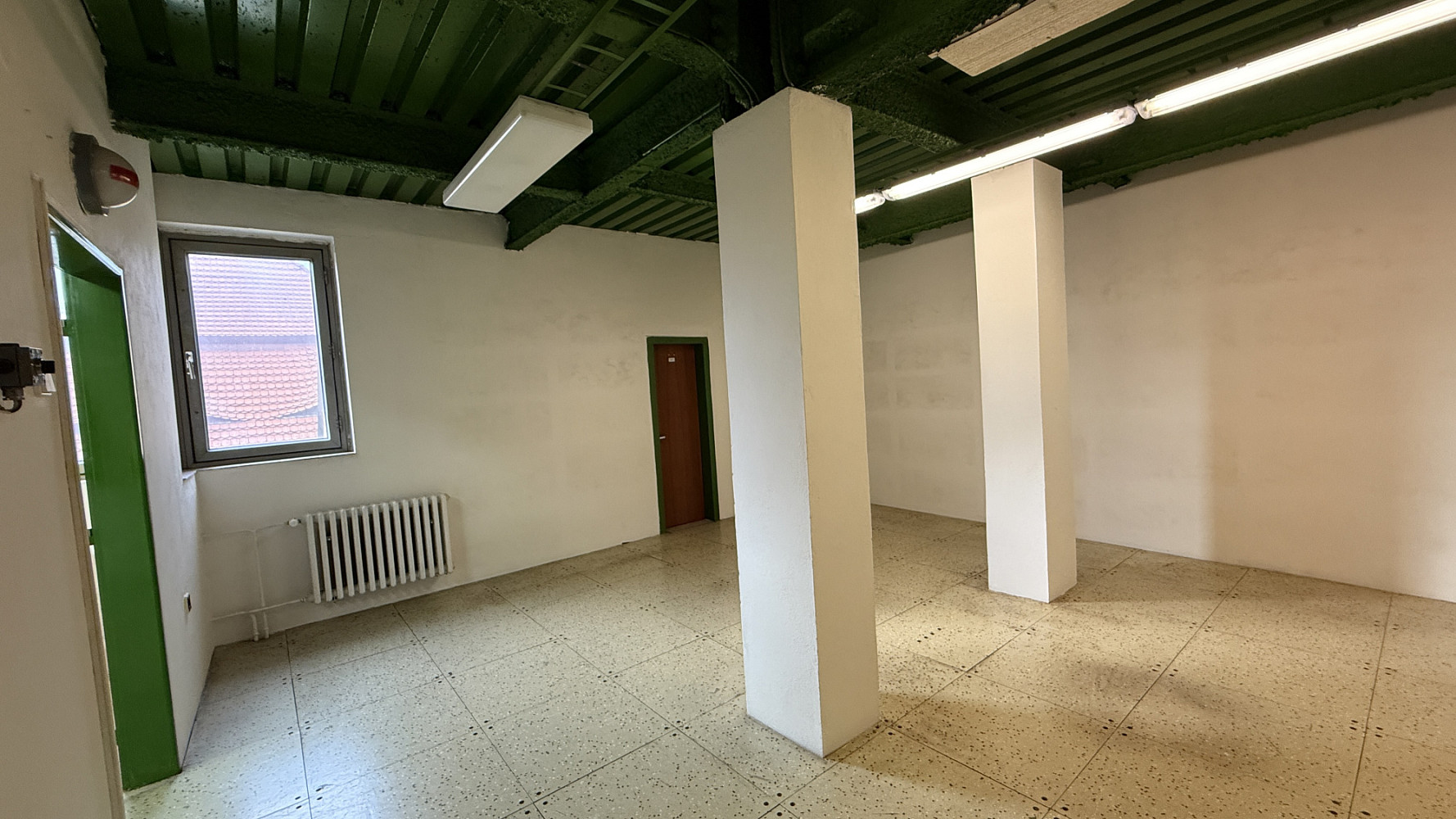 Pronájem kanceláře 127 m² – fotografie 4