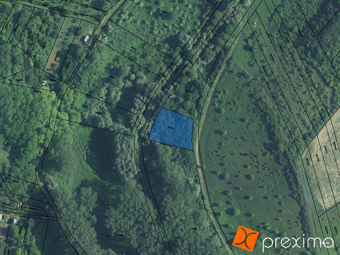 Prodej pozemku 679 m²