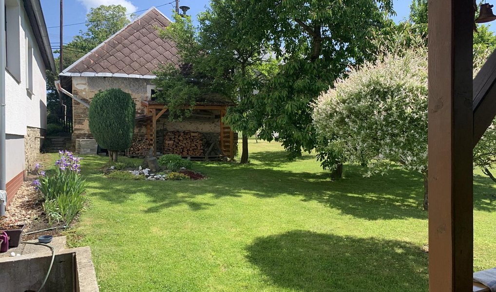 Prodej domu 200 m² s pozemkem 1 097 m², Velké Heraltice – náhled fotky 14