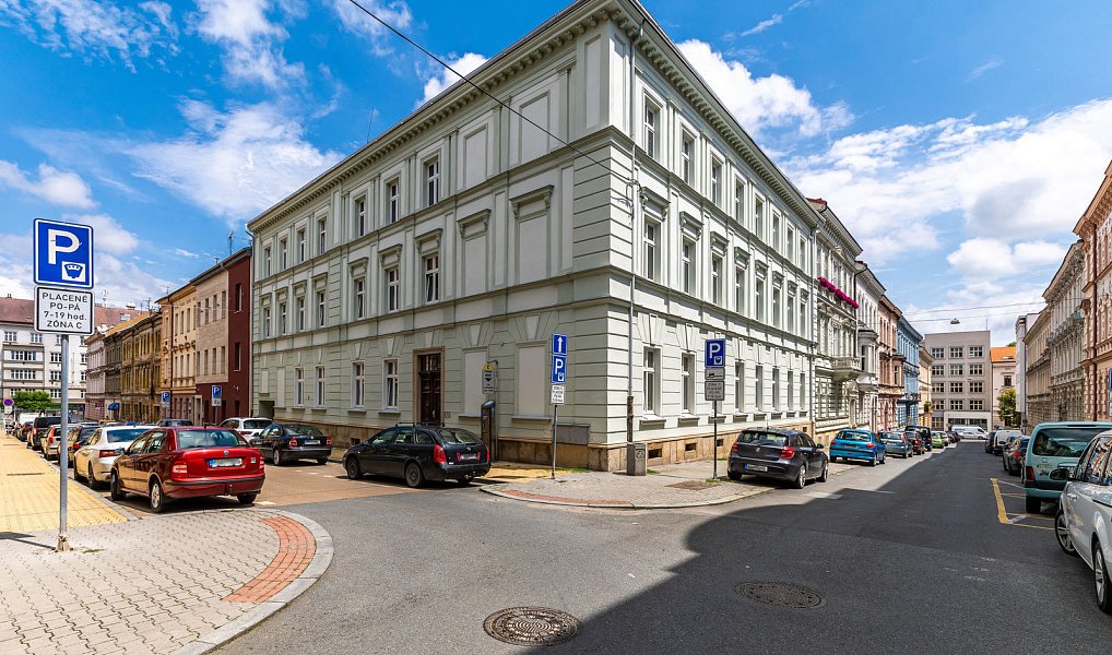 Pronájem garáže, 15 m², Jižní Předměstí - Plzeň-město, Plzeň