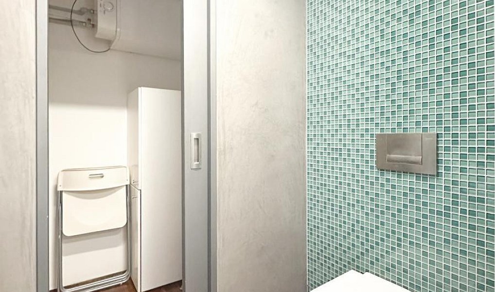 Pronájem bytu 2+kk 114 m², Praha – náhled fotky 9