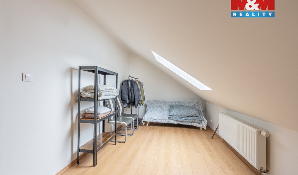 Prodej domu 210 m² s pozemkem 367 m², Vinařice – náhled fotky 16