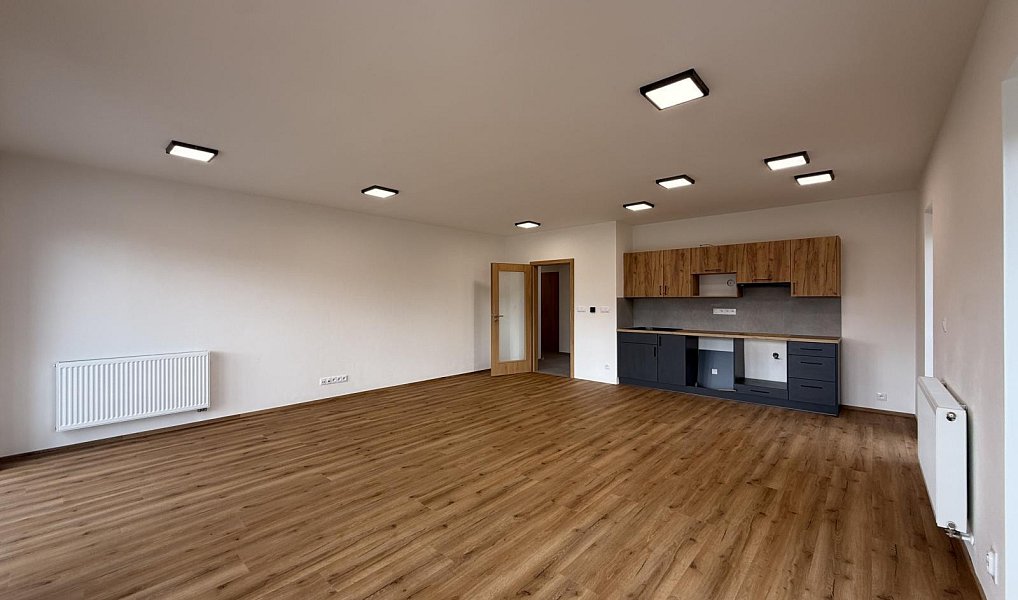 Pronájem bytu 2+kk 74 m², Úherce – náhled fotky 4