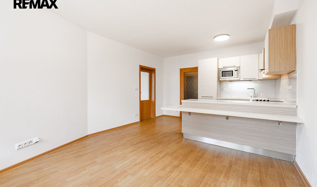 Pronájem bytu 2+kk 49 m², Praha – náhled fotky 6