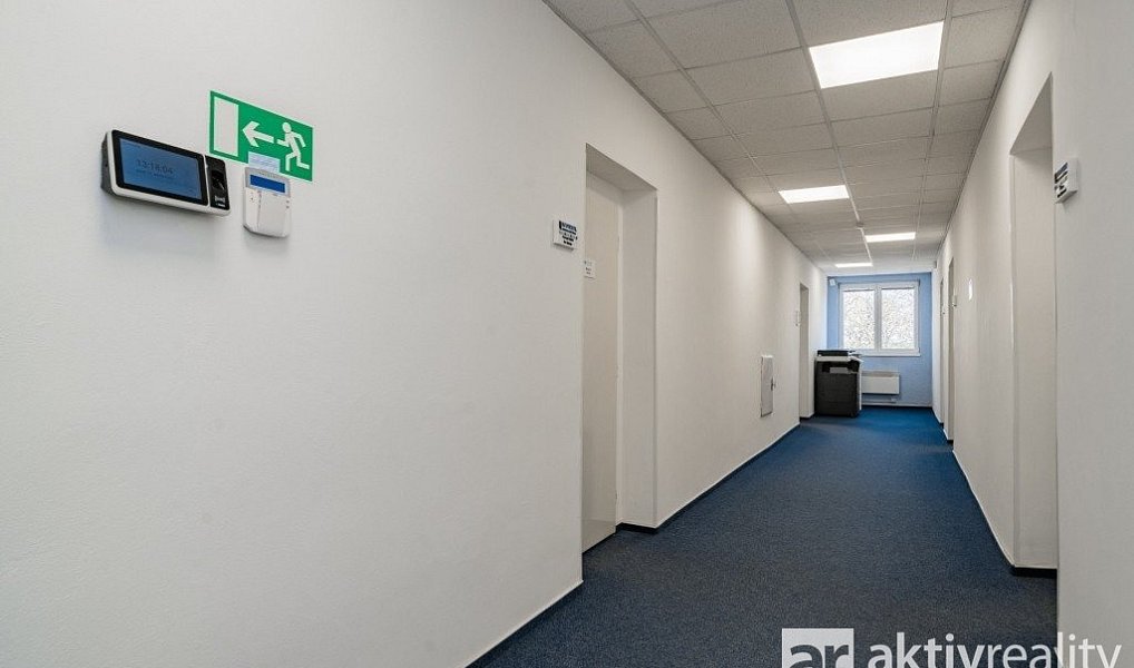 Pronájem kanceláře 240 m², Neratovice – náhled fotky 22