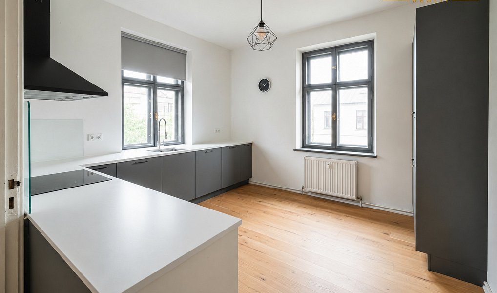 Prodej nájemního domu, činžáku 267 m², Kraslice – náhled fotky 4