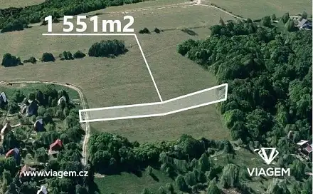 Prodej pole 1 900 m², Březůvky, okres Zlín