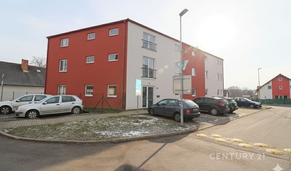 Pronájem bytu 1+kk 22 m², Škvorec – náhled fotky 6