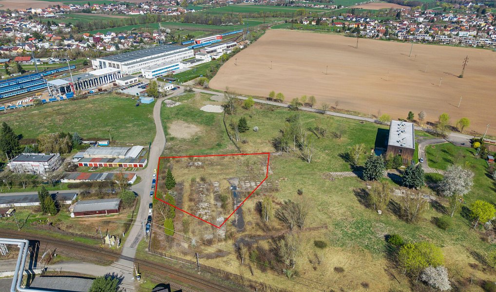 Prodej komerčního pozemku 7 896 m², Hradec Králové – náhled fotky 4