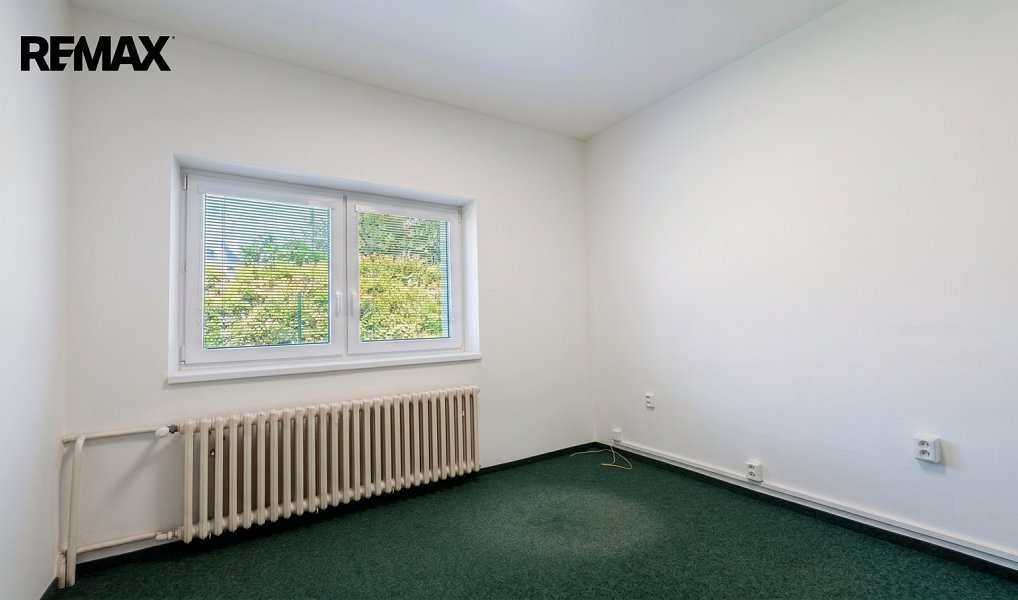 Pronájem kanceláře 70 m², Kamenice – náhled fotky 7