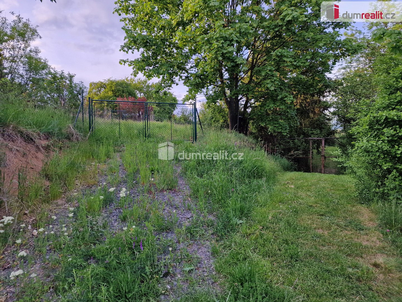 Prodej zahrady 2 238 m²