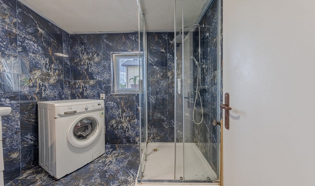 Prodej domu 200 m² s pozemkem 535 m², Tismice – náhled fotky 18