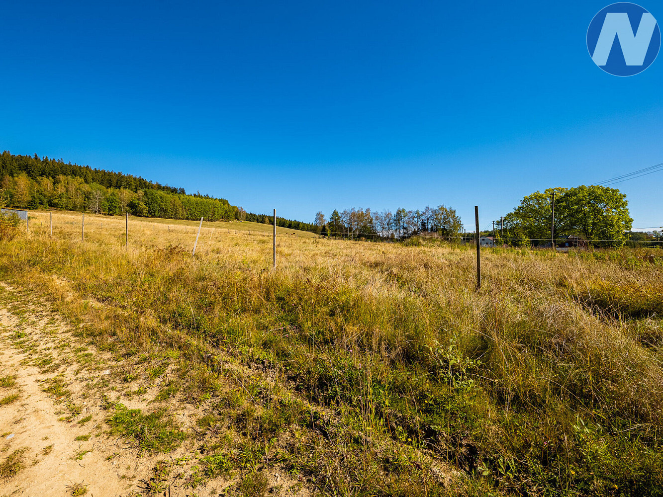 Prodej stavebního pozemku 1 714 m² – fotografie 5