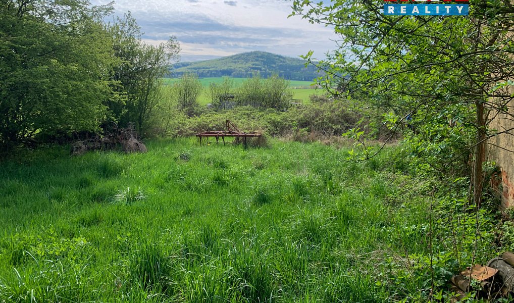 Prodej domu 350 m² s pozemkem 1 892 m², Křenice – náhled fotky 17