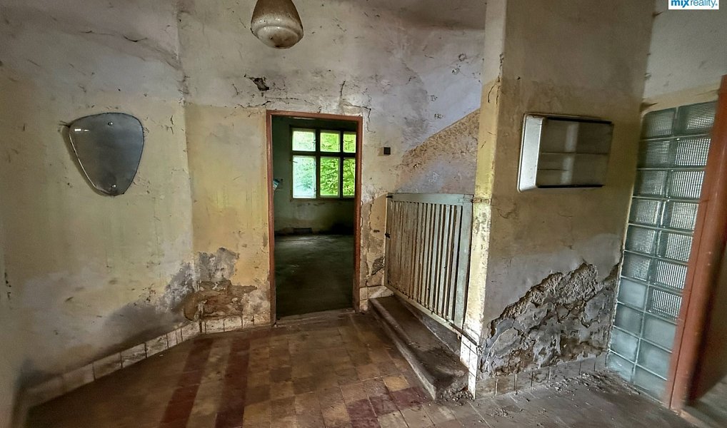 Prodej domu 210 m² s pozemkem 1 306 m², Velká Hleďsebe – náhled fotky 17