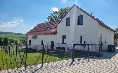 Prodej domu 120 m² s pozemkem 305 m², Hluboká nad Vltavou - Purkarec, okres České Budějovice