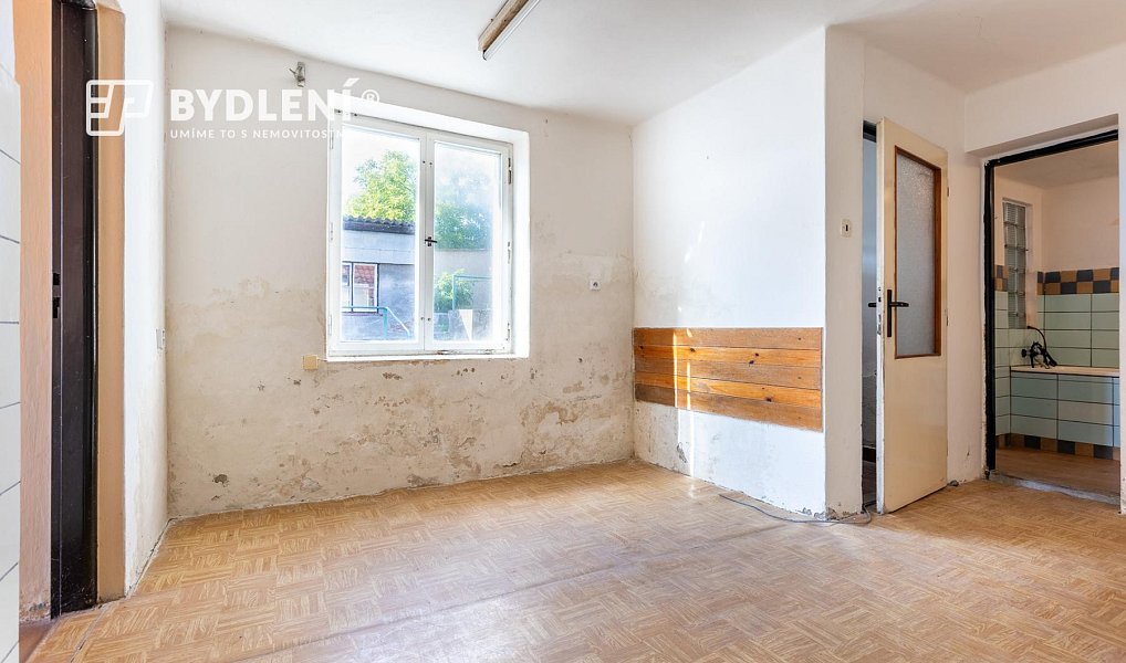 Prodej domu 207 m² s pozemkem 726 m², Kamýk – náhled fotky 16