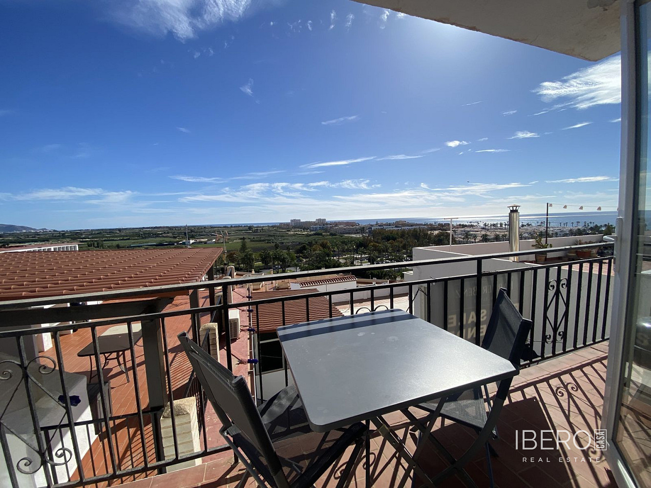 Prodej bytu 2+kk 38 m² — photo 2