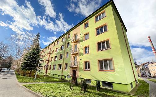 Pronájem bytu 2+1 54 m², Libušina, Teplice