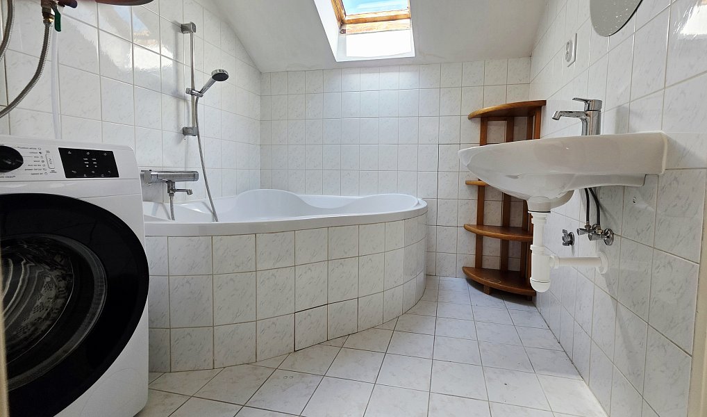 Pronájem bytu 1+kk 106 m², Plzeň – náhled fotky 18