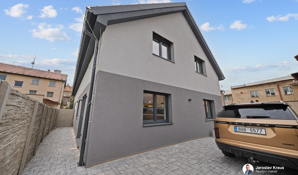 Prodej domu 134 m² s pozemkem 148 m², Nová Paka – náhled fotky 2