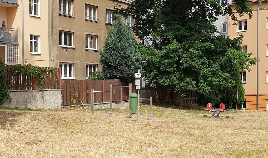 Pronájem bytu 3+1 80 m², Teplice – náhled fotky 13