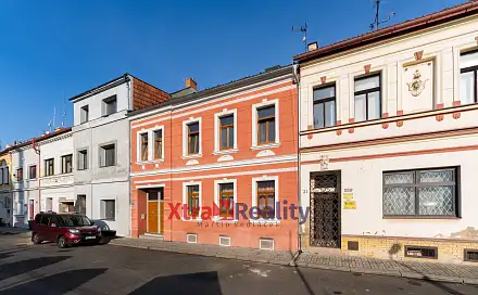 Prodej domu 220 m² s pozemkem 363 m², Skupova, Teplice - Trnovany