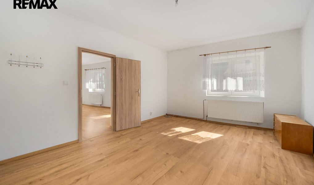 Prodej domu 200 m² s pozemkem 218 m², Mimoň – náhled fotky 4