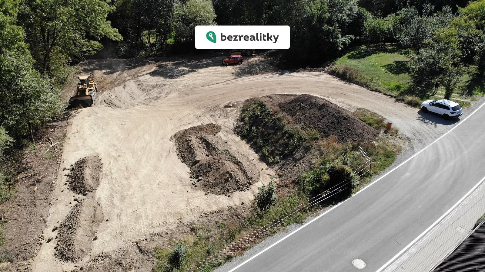 Prodej stavebního pozemku 1 330 m² – fotografie 3