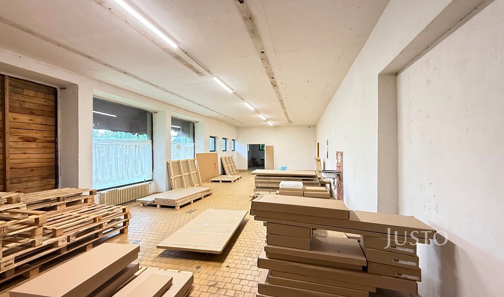Pronájem skladovacích prostor 280 m², Krupka – náhled fotky 4