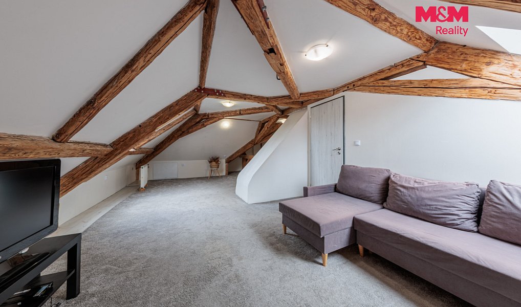 Prodej nájemního domu, činžáku 327 m², Hroznětín – náhled fotky 14